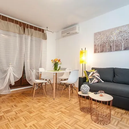 Iva Apartment *